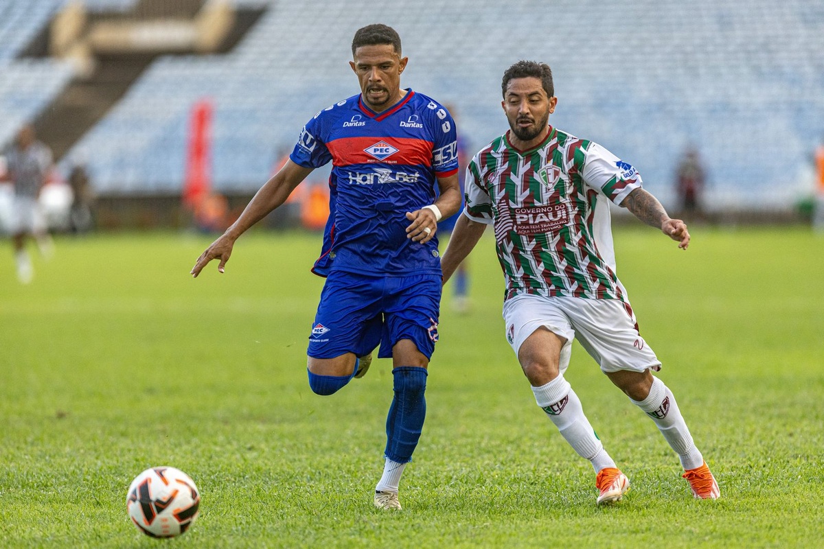 2 x 2 no jogo Fluminense x Piauí