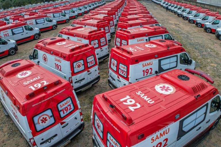 Ganha ambulâncias