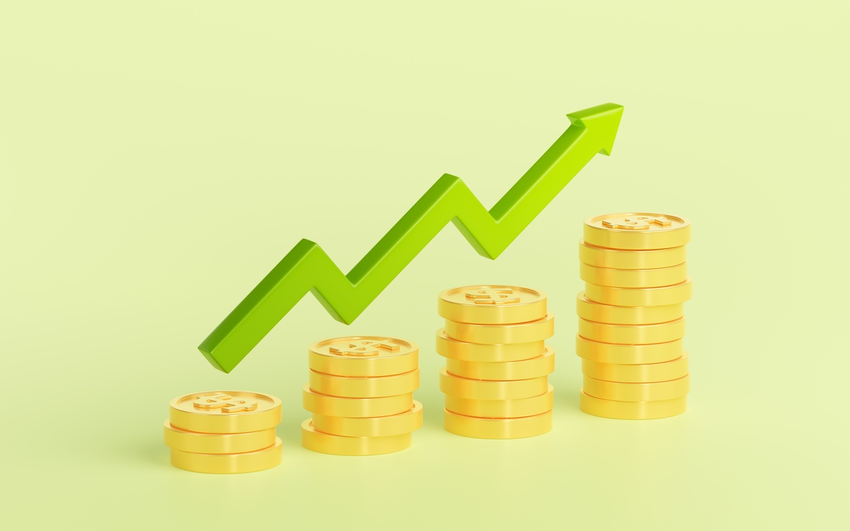 Indústria cresce 3,3% enquanto agropecuária enfrenta recuo de 3,2%.
