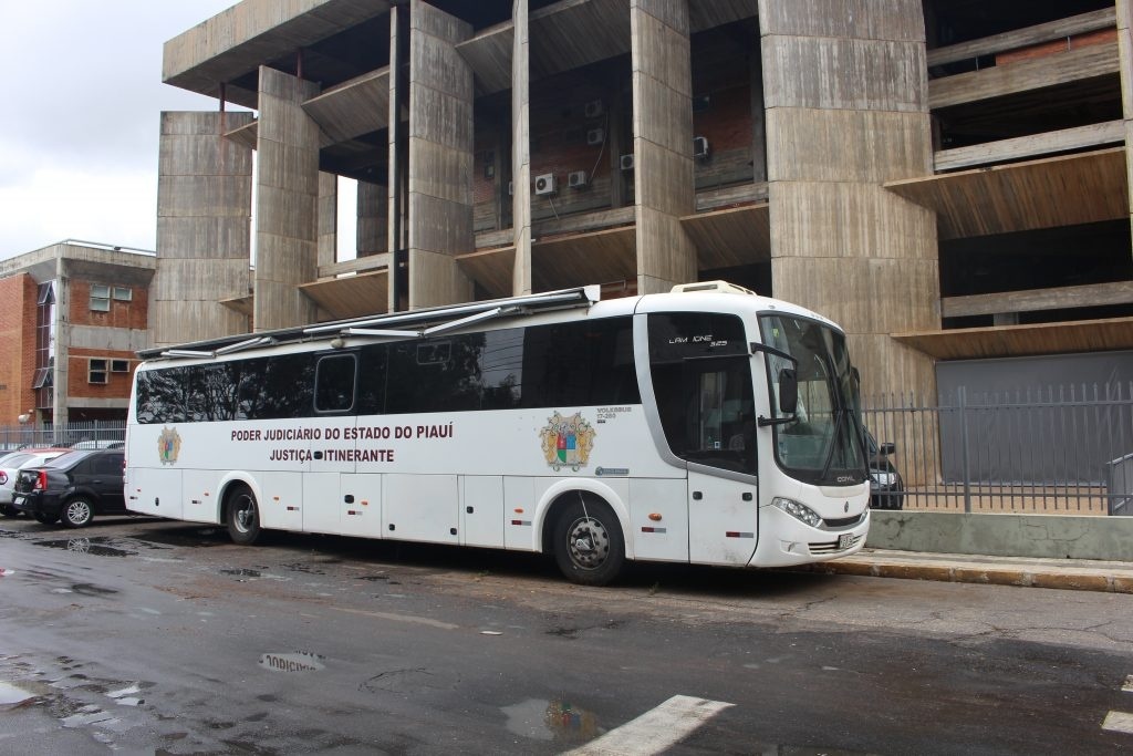 Justiça Itinerante atende em Piripiri