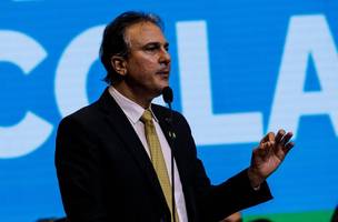 Ministro da Educação, Camilo Santana (Foto: Brenno Carvalho / Agência O Globo)