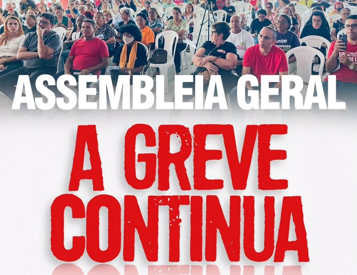 Professores seguem em paralização