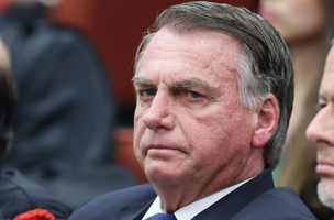 Se aprovado, novo texto legislativo poderá garantir a Bolsonaro proteção judicial após o mandato. (Foto: Reprodução | Antonio Augusto | STF)