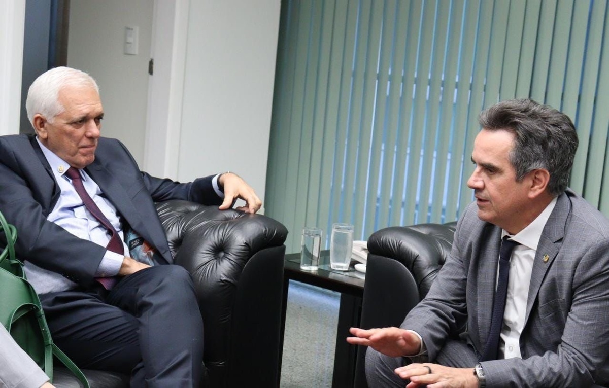 Senador Ciro Nogueira e vice-governador Themistocles Sampaio.