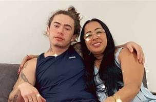 Whindersson Nunes e sua mãe Valdenice Nunes. (Foto: Reprodução | Redes Sociais)