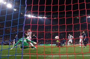 A tarde de mata-mata teve empates na maioria dos confrontos (Foto: Foto: Michael Steele/Getty Images)