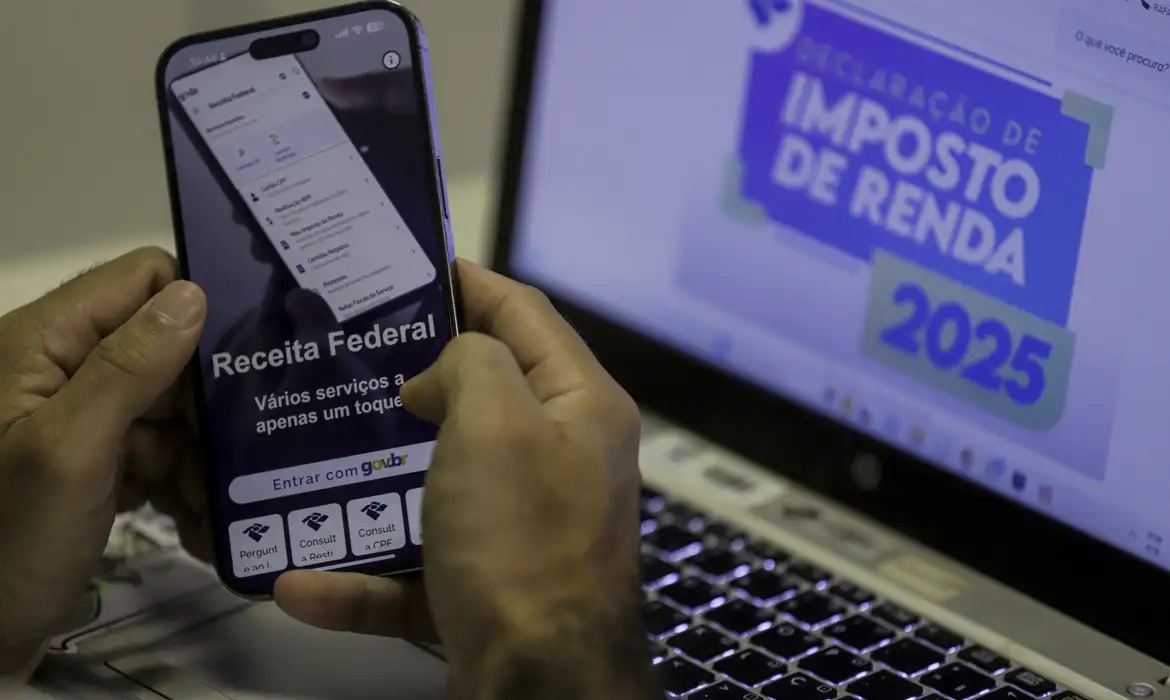 abre consulta a malha fina do Imposto de Renda na quarta-feira