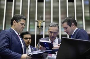 Alcolumbre, Barroso e Motta. (Foto: Reprodução | Saulo Cruz | Agência Senado)