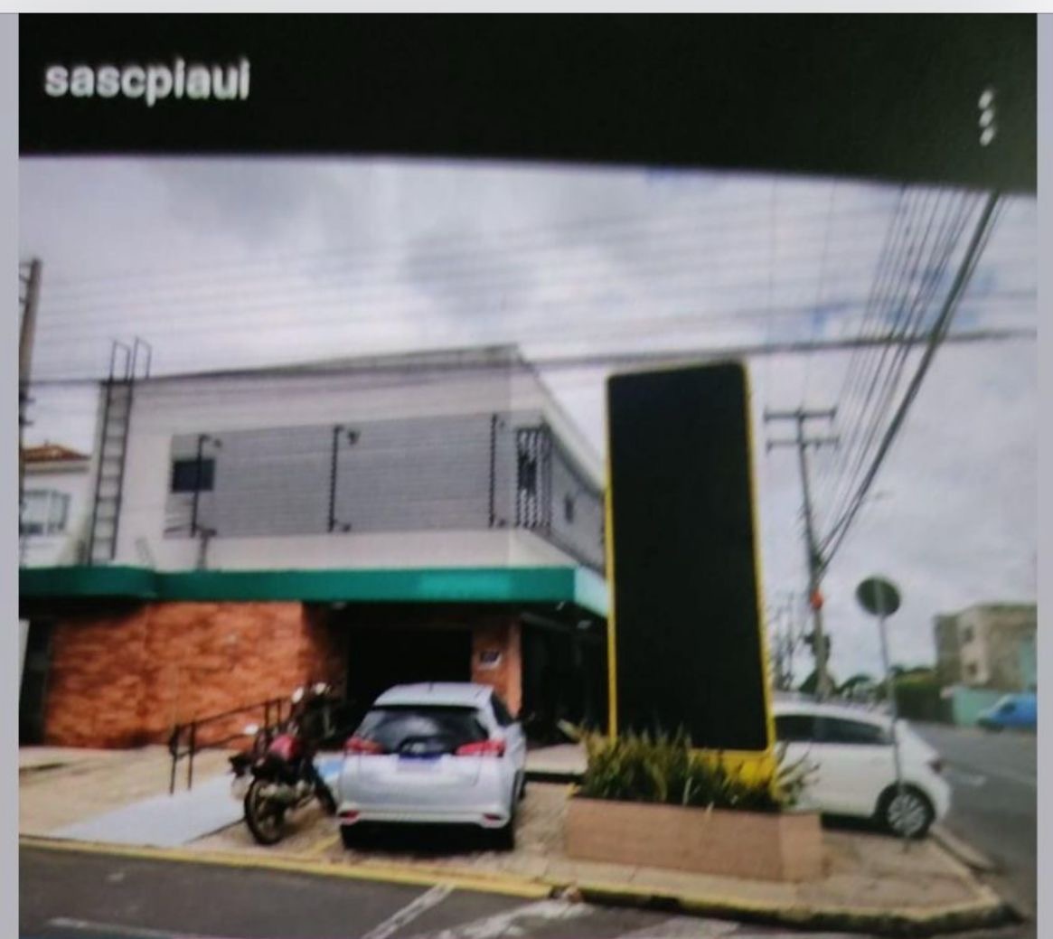Aqui era um hotel. Agora virou sede da Sasc. E o aluguel ó… alguns milhares de reais