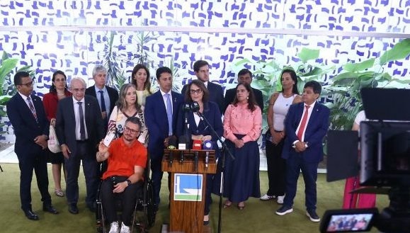 Ato de lançamento do Código Brasileiro de Inclusão, no Salão Verde da Câmara