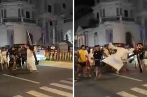 Ator que interpreta Jesus sai do personagem após conflito com público em encenação. (Foto: Reprodução | X)