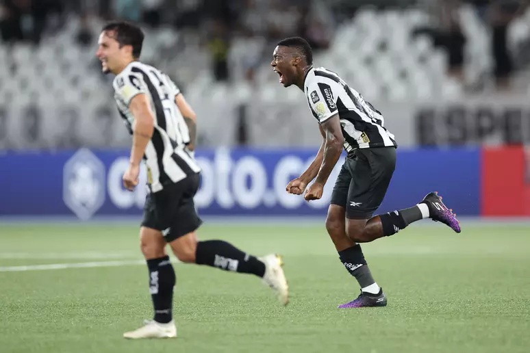 Botafogo conquista primeiros pontos na Libertadores