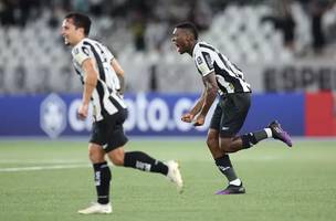Botafogo conquista primeiros pontos na Libertadores (Foto: Vitor Silva/Botafogo / Esporte News Mundo)