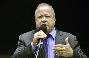 concede prisão domiciliar ao deputado Chiquinho Brazão (Foto: Moraes)