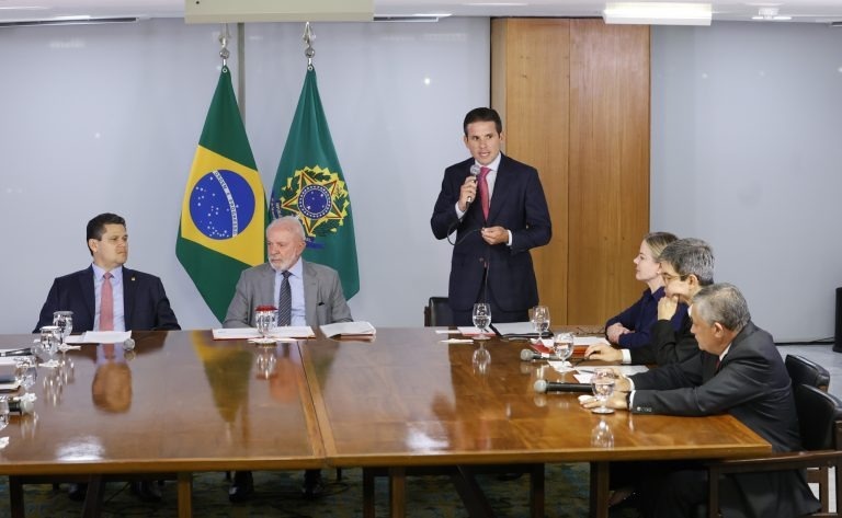 Hugo Motta diz que dará prioridade à Proposta de Emenda à Constituição (PEC) da Segurança Pública