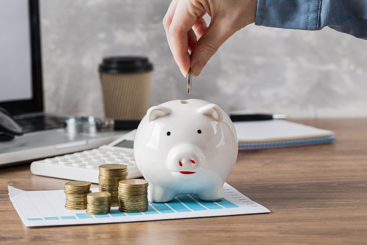 Investidores buscam nos CDBs de bancos médios uma alternativa lucrativa.