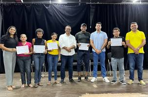 Jovens participam do programa “Meu Emprego, Meu Negócio”. (Foto: Ascom SEMJUV)