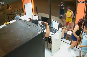 O crime foi registrado por câmeras de segurança (Foto: Reprodução)