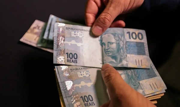 . Prazo para consulta e retirada de 'dinheiro esquecido' nos bancos finaliza em abril.