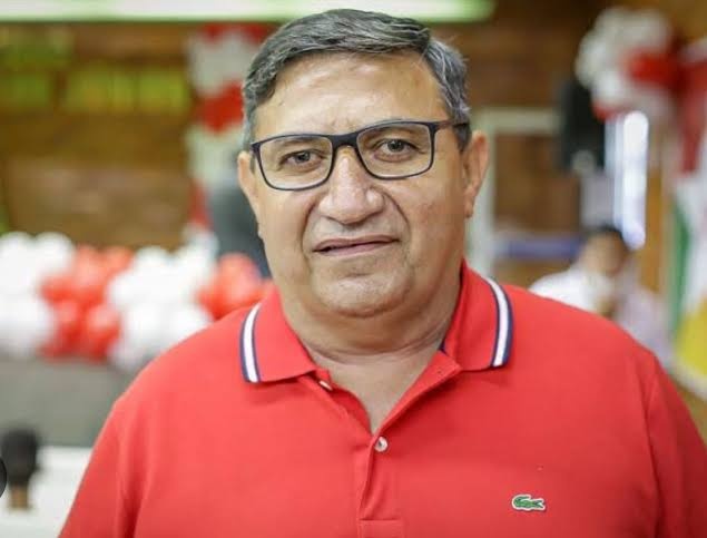 Prefeito Orlando Braga chegou a chorar na TV, pela falta dagua. Mas tem dinheiro para bancar show