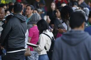 Retomada de concursos públicos permite aumento no efetivo do Executivo. (Foto: Reprodução | Paulo Pinto | Agência Brasil)