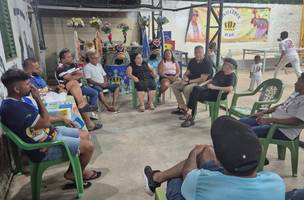 Reunião com representantes do Bumba Meu Boi (Foto: Ascom FMC)