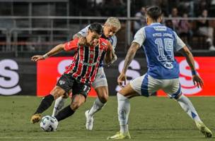 São Paulo e Cruzeiro durante confronto neste domingo (13) (Foto: Rubens Chiri/SPFC.NET)
