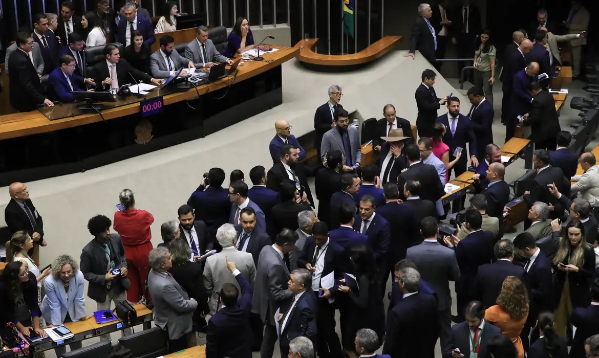 Texto vai à sanção