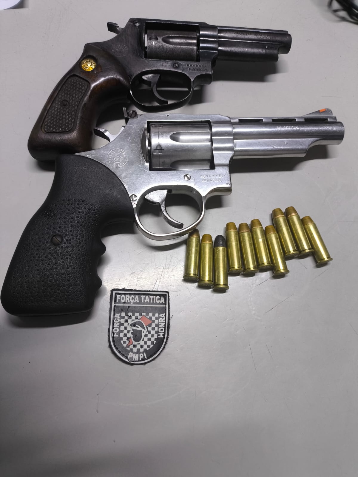 Armas apreendidas.