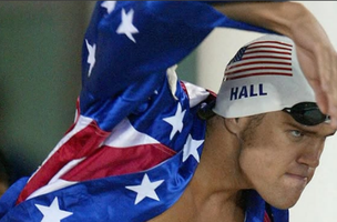 Atleta perdeu medalhas olímpicas em incêndio nos EUA (Foto: Reprodução | Instagram)