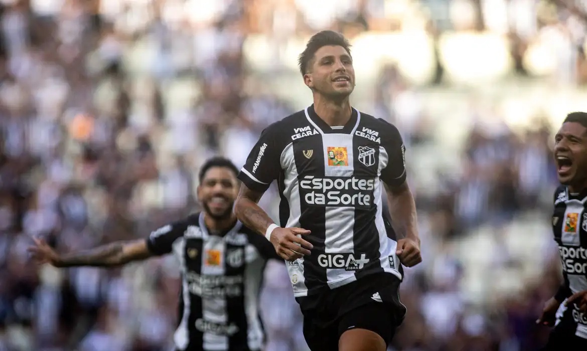Ceará afunda Sport