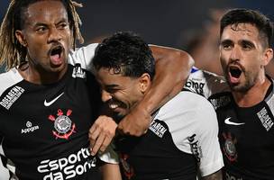 Corinthians venceu o Racing pela Sul-Americana (Foto: Eitan Abramovich / AFP)