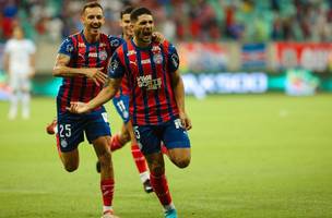 Jogadores do Bahia comemoram gol na goleada sobre o Paysandu• Letícia Martins/EC Bahia (Foto: • Letícia Martins/EC Bahia)