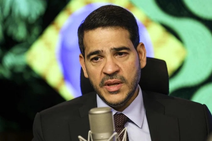 Messias afirma que governo federal desvendou fraudes do INSS antes da CPMI