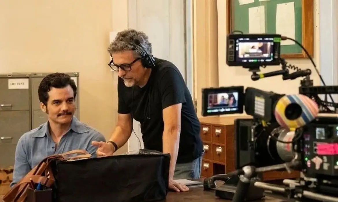 O Agente secreto ganha melhor direção e melhor ator