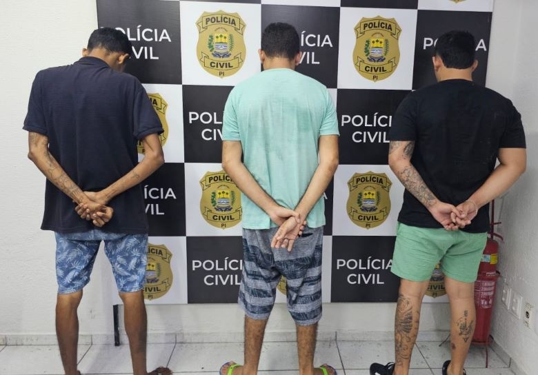 Os suspeitos foram presos na manhã desta quinta-feira (8)