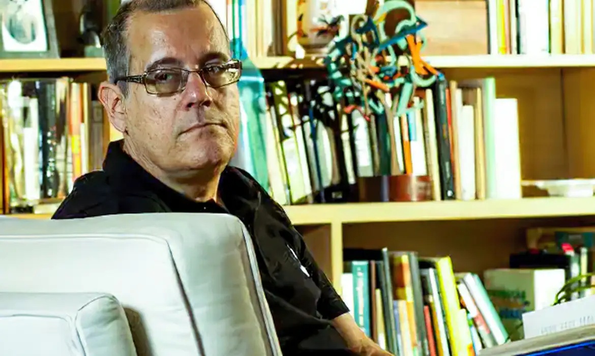 Paulo Brito eleito