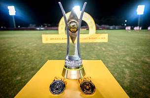 Taça e medalhas do Brasileirão Feminino A3 (Foto: Nayra Halm / Staff Images Woman / CBF)