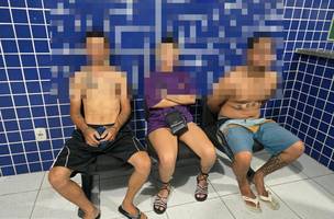 Trio é preso por tráfico de drogas, receptação e adulteração de veículos (Foto: Divulgaçã/PM-PI)