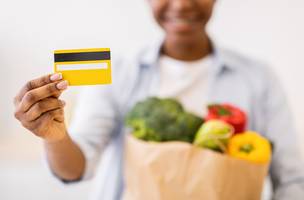 Vale alimentação Alelo (Foto: Prostock-Studio/iStock)