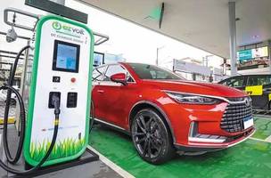 Veículos elétricos oferecem economia de até R$ 3 mil por mês em comparação aos a combustão. (Foto: Reprodução/Divulgação)