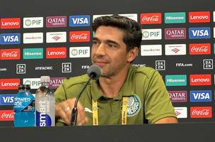 Abel Ferreira, técnico do Palmeiras, durante entrevista coletiva (Foto: Thiago Ferri)
