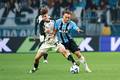 Corinthians e Grêmio empatam por 1 a 1pela 12ª rodada do Brasileirão