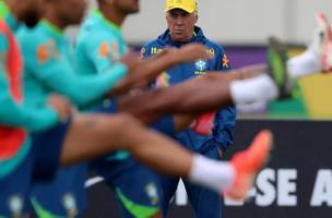 Enfrenta Equador (Foto: Brasil)