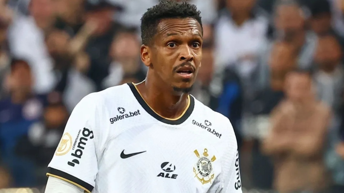 Ex-atacante Jô, que jogou no Corinthians