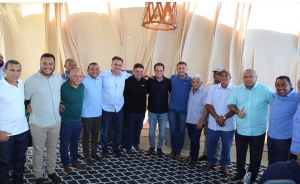 Fabio Xavier e aliados com Ciro Nogueira