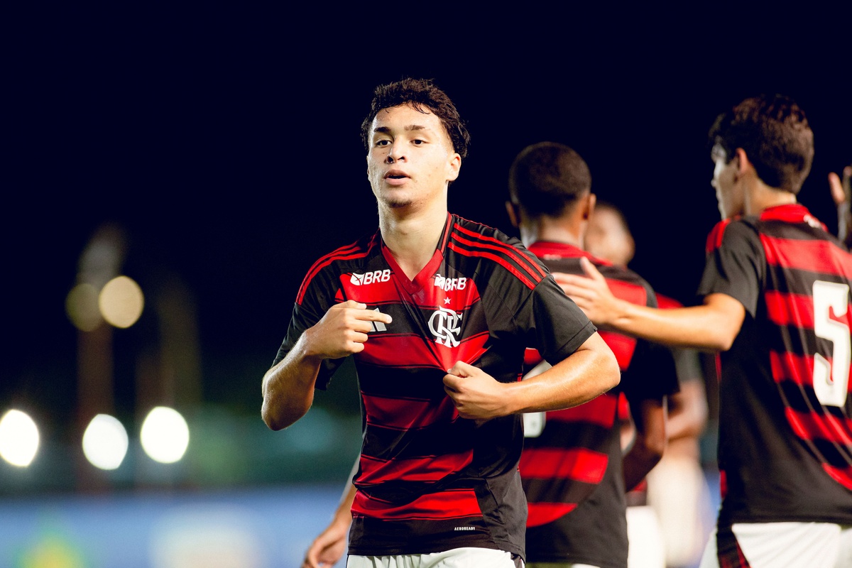 Flamengo encara o Cuiabá pela sétima rodada do Brasileirão Sub-17