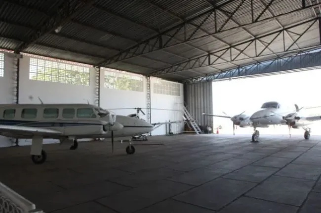 Hangar