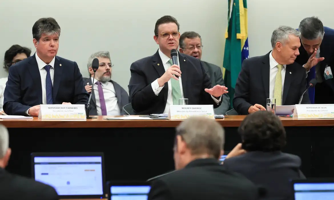 Wolney Queiroz