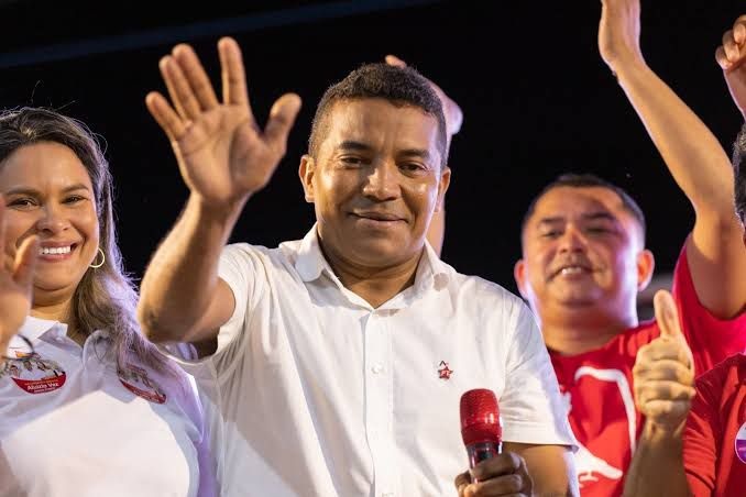 Aluizio Vaz, prefeito de Porto